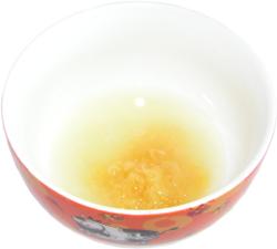 sok z cytryny, mi�d, miseczka porcelanowa