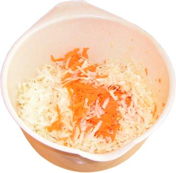 marchew, marchewka, seler, pietruszka, plastikowa misa kuchenna